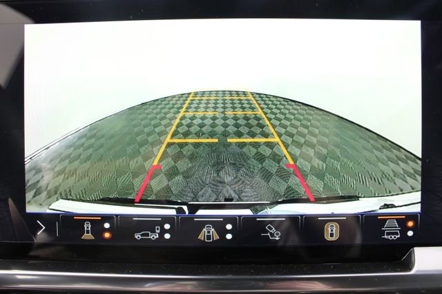 New 2026 GMC Sierra 1500 SLT image 3