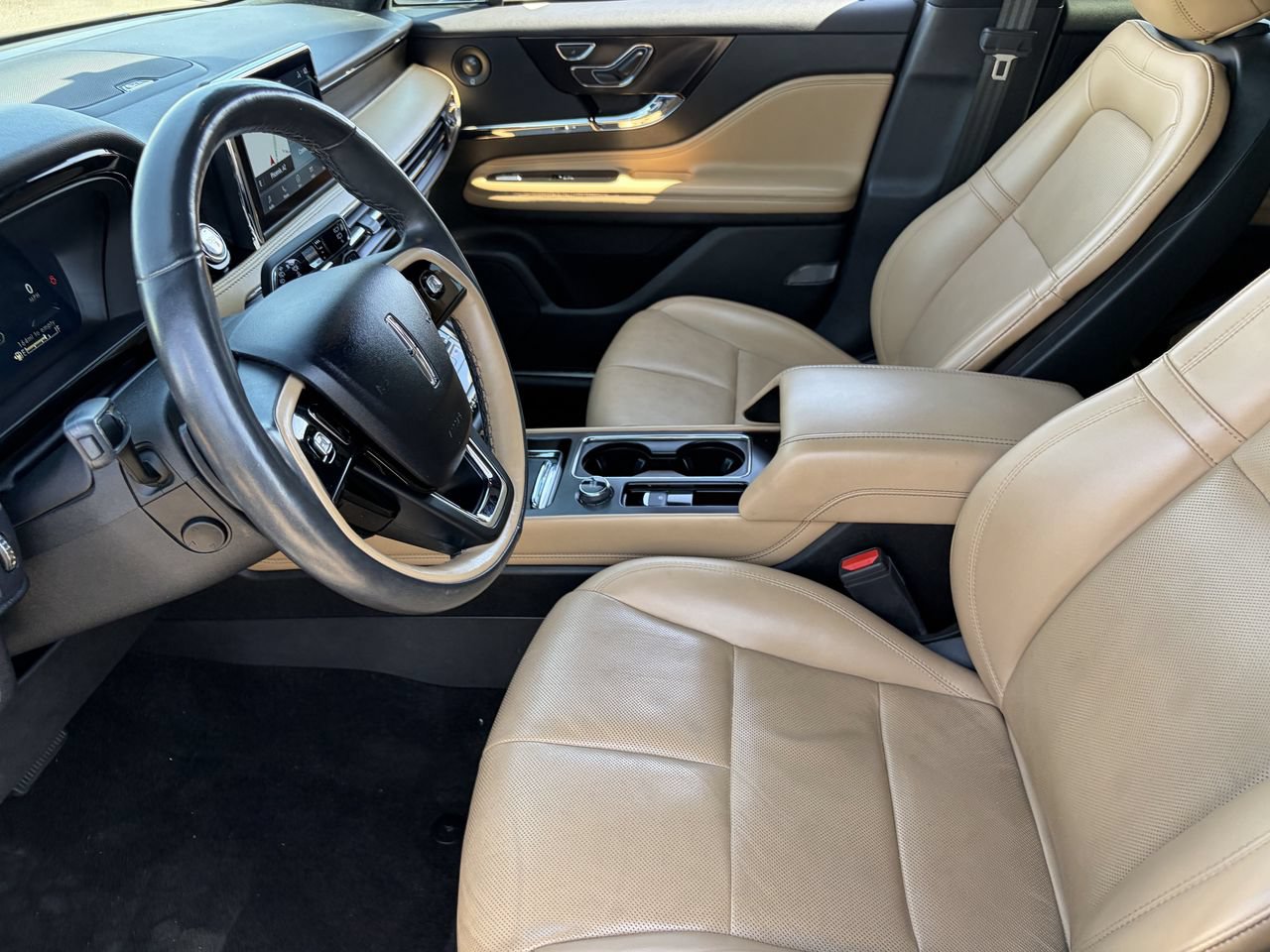 Used 2021 Lincoln Corsair Reserve FWD image 22
