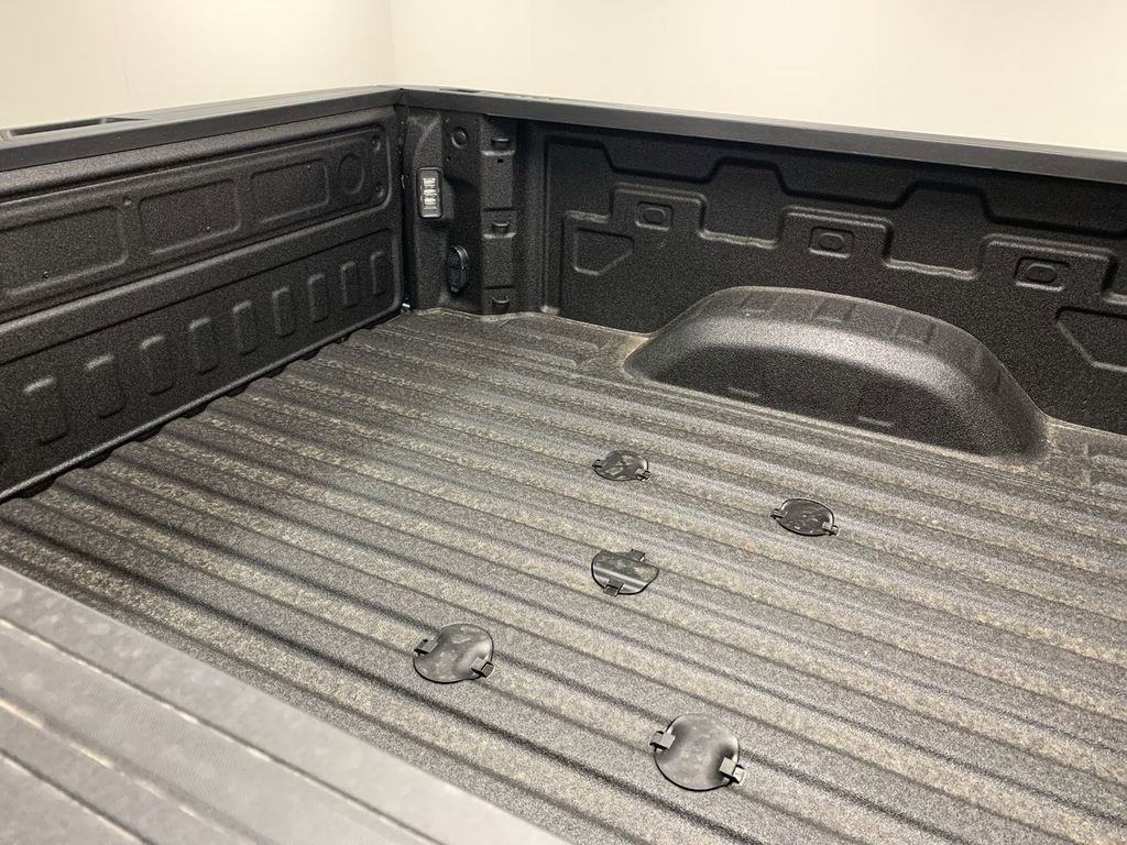 New 2026 Chevrolet Silverado 2500 Custom w/ Custom Value Package AWD/4WD image 29