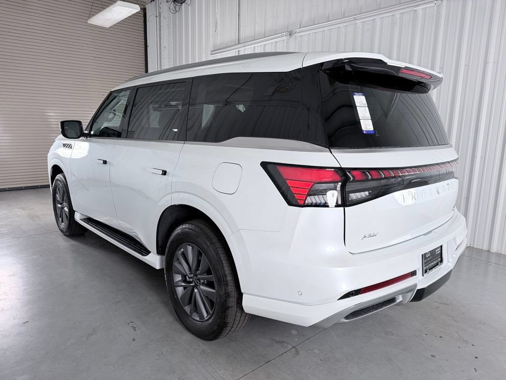 Certified 2026 INFINITI QX80 Pure RWD image 7