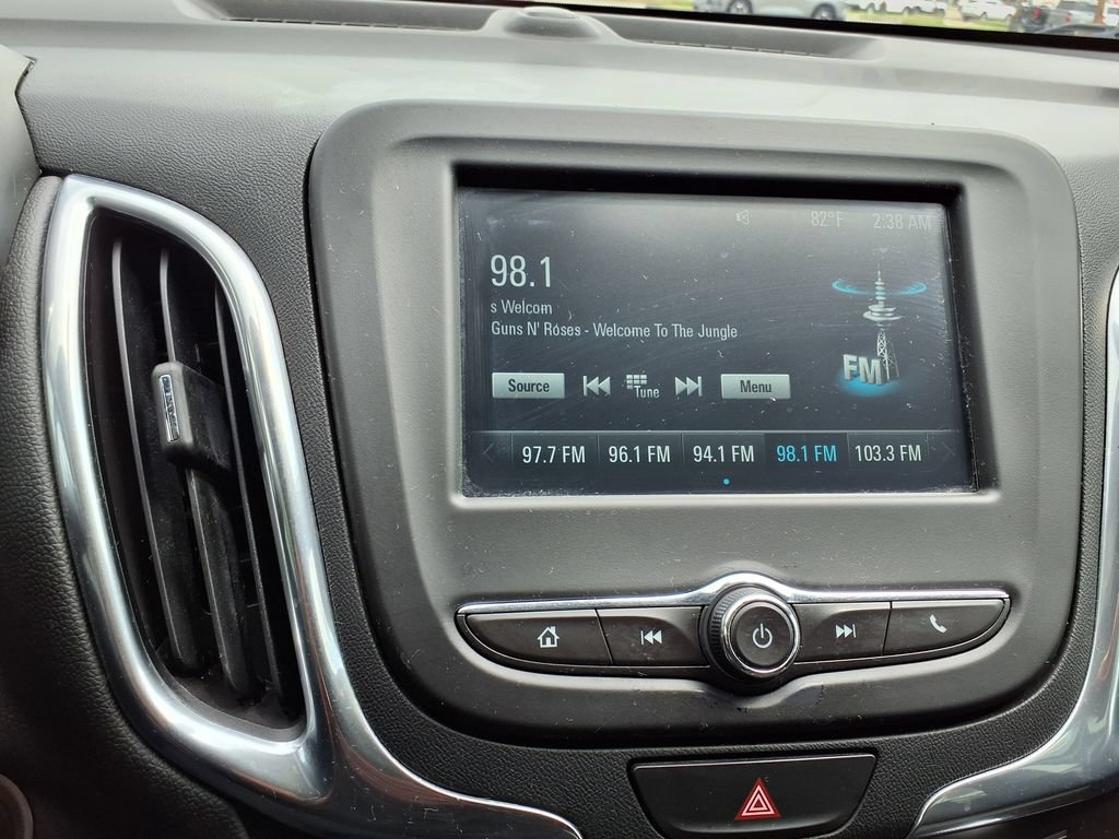 Used 2018 Chevrolet Equinox LT FWD image 29