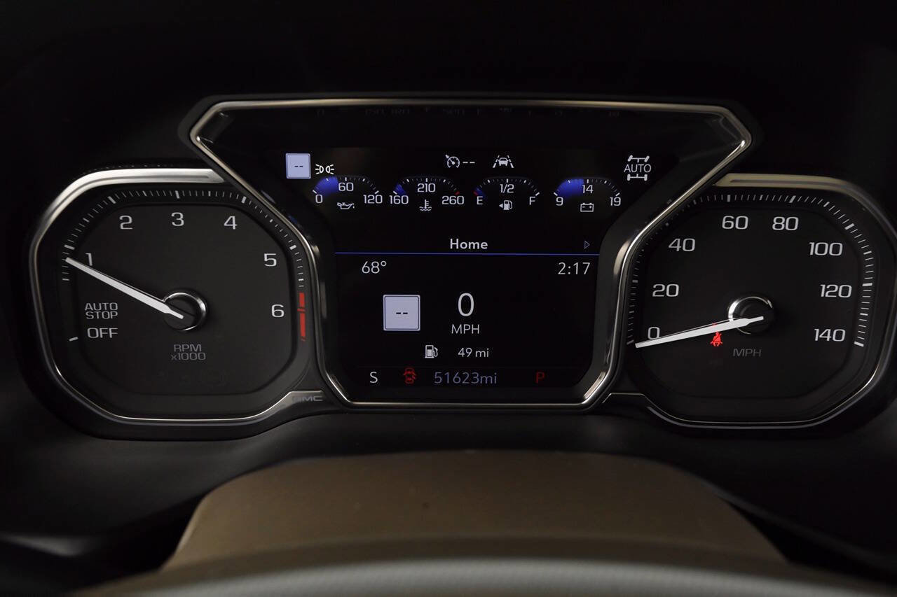 Used 2021 GMC Yukon Denali w/ Denali Premium Package image 31