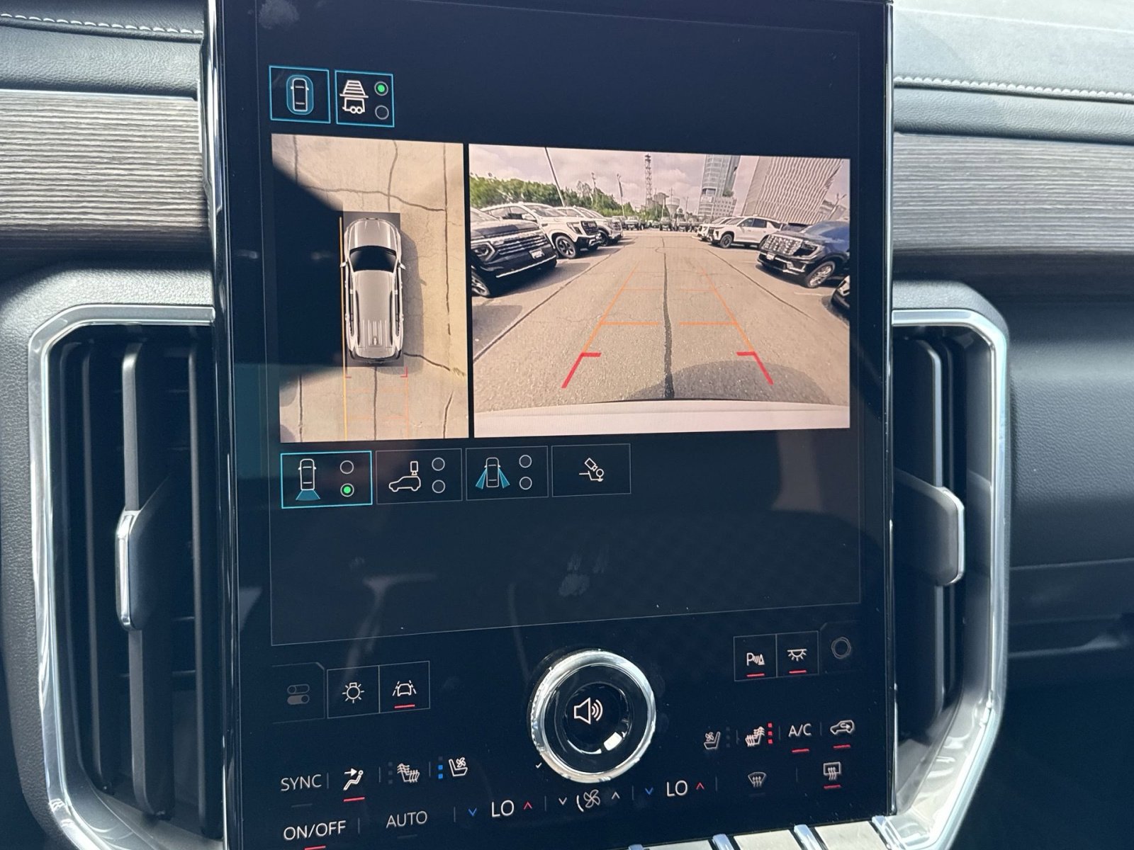 New 2026 GMC Acadia Denali w/ LPO, Floor Liner Package image 19