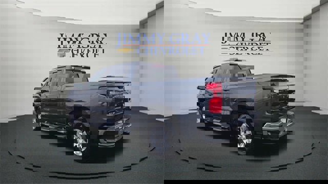 Used 2022 Chevrolet Silverado 1500 LT image 5