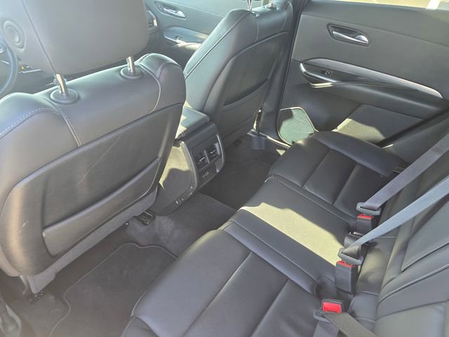 Used 2025 Cadillac XT4 Premium Luxury FWD image 14