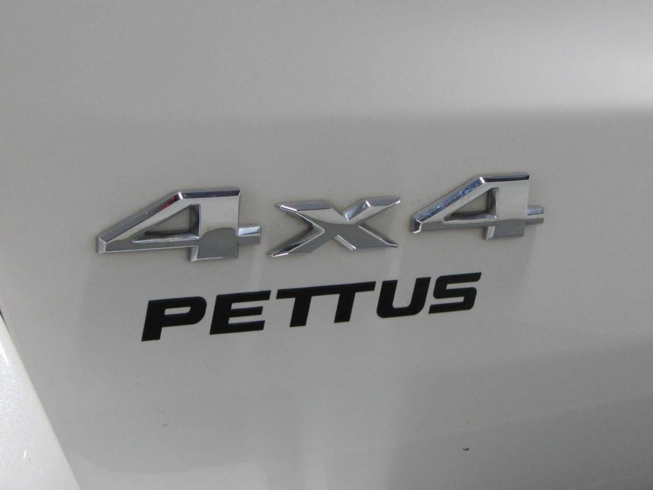 Used 2019 Jeep Grand Cherokee Overland AWD/4WD image 36