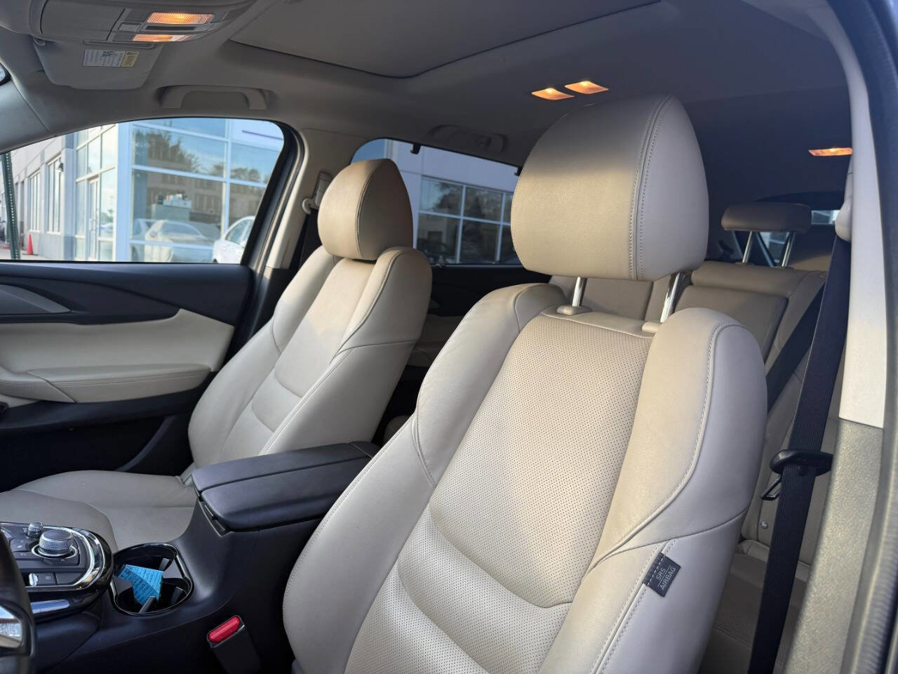 Used 2019 MAZDA CX-9 Touring w/ Touring Premium Package image 15