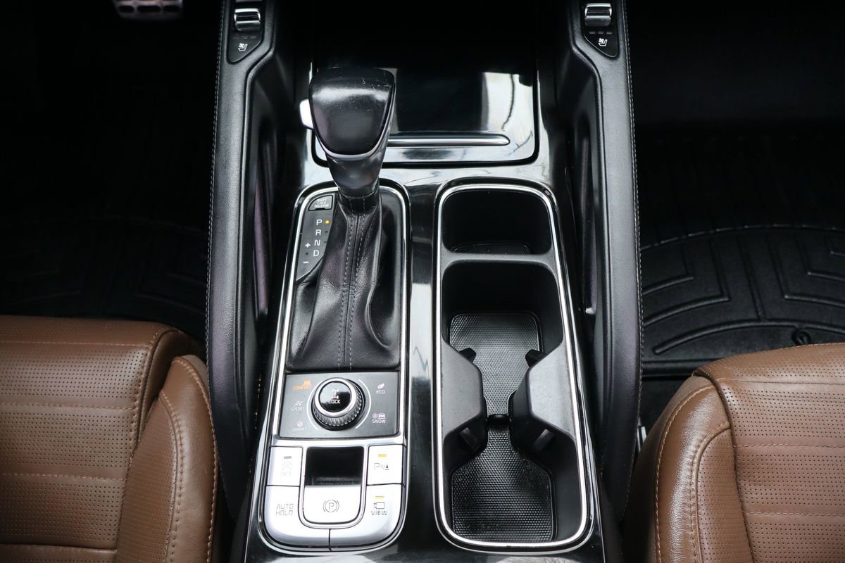 Used 2020 Kia Telluride SX w/ SX Prestige Package image 39