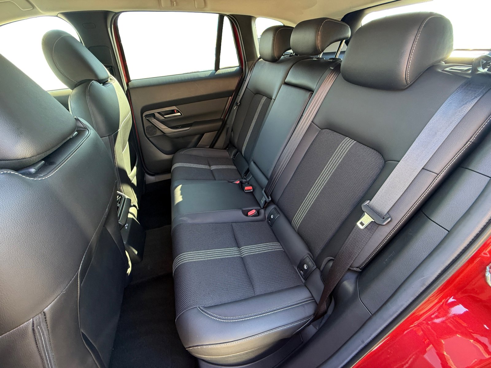 Certified 2025 MAZDA CX-50 2.5 Hybrid w/ Weather Package image 16