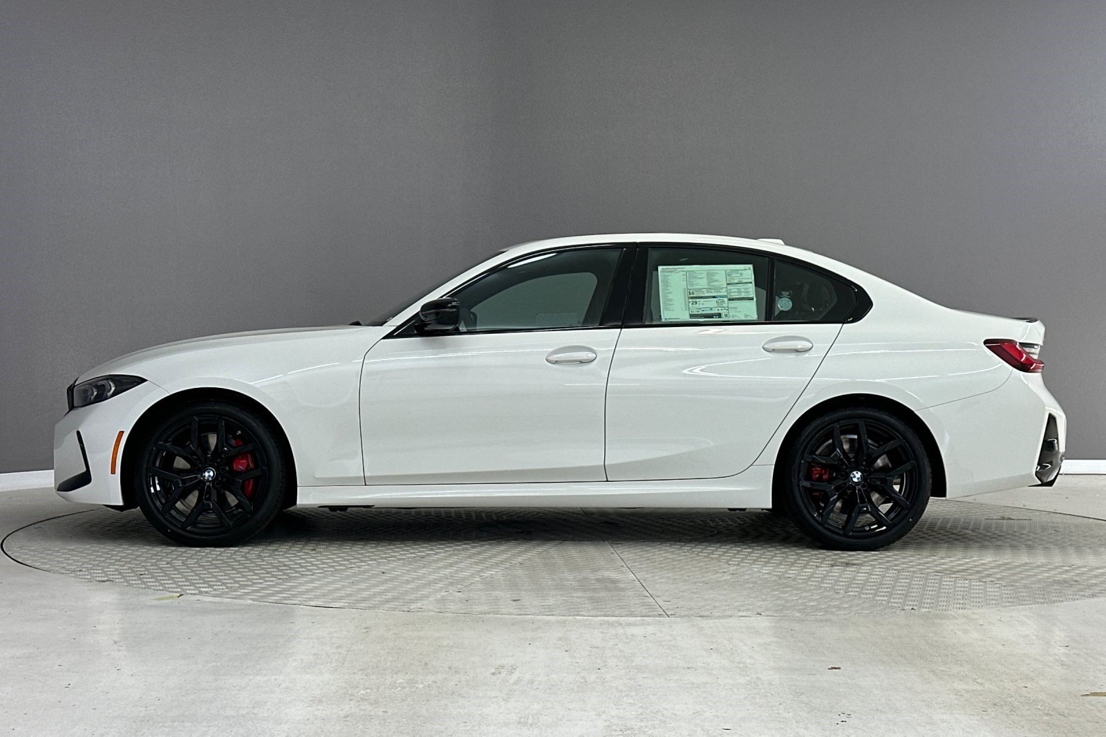 New 2026 BMW 330i xDrive Sedan w/ M Sport Package AWD/4WD image 2