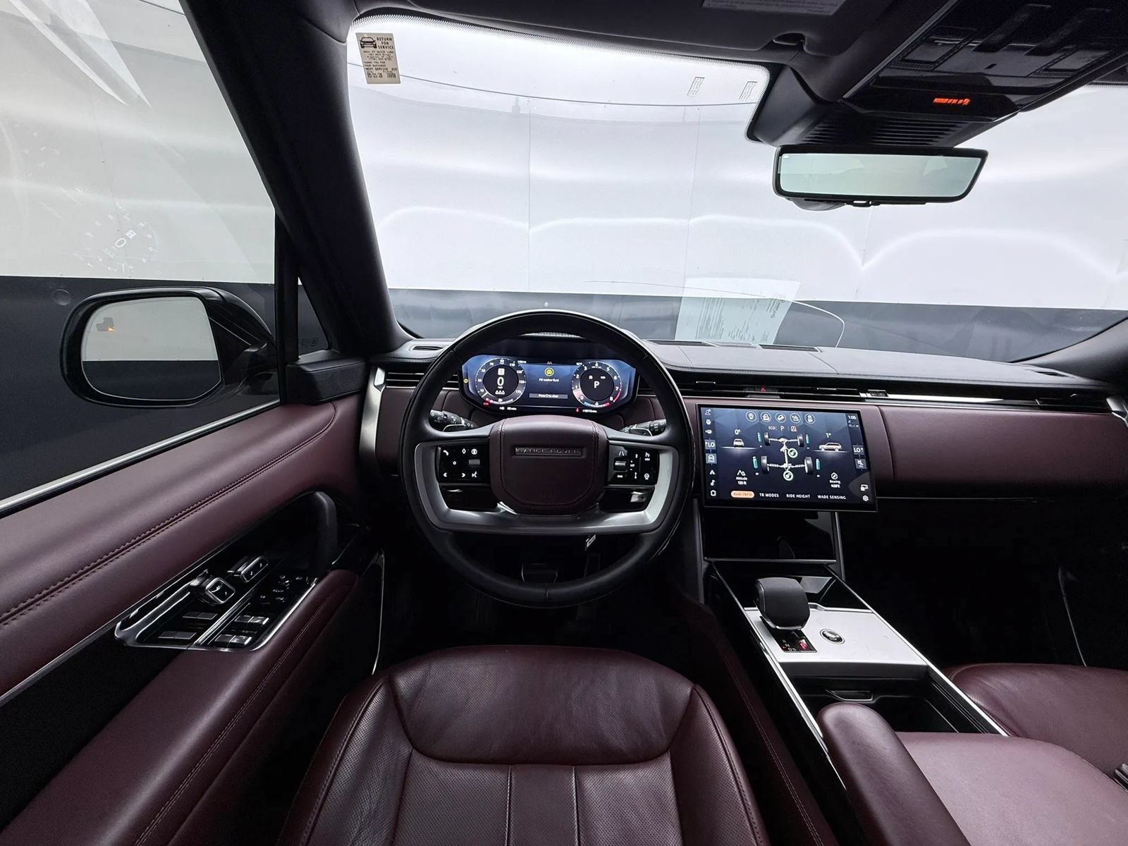 Used 2024 Land Rover Range Rover Long Wheelbase Autobiography AWD/4WD image 46