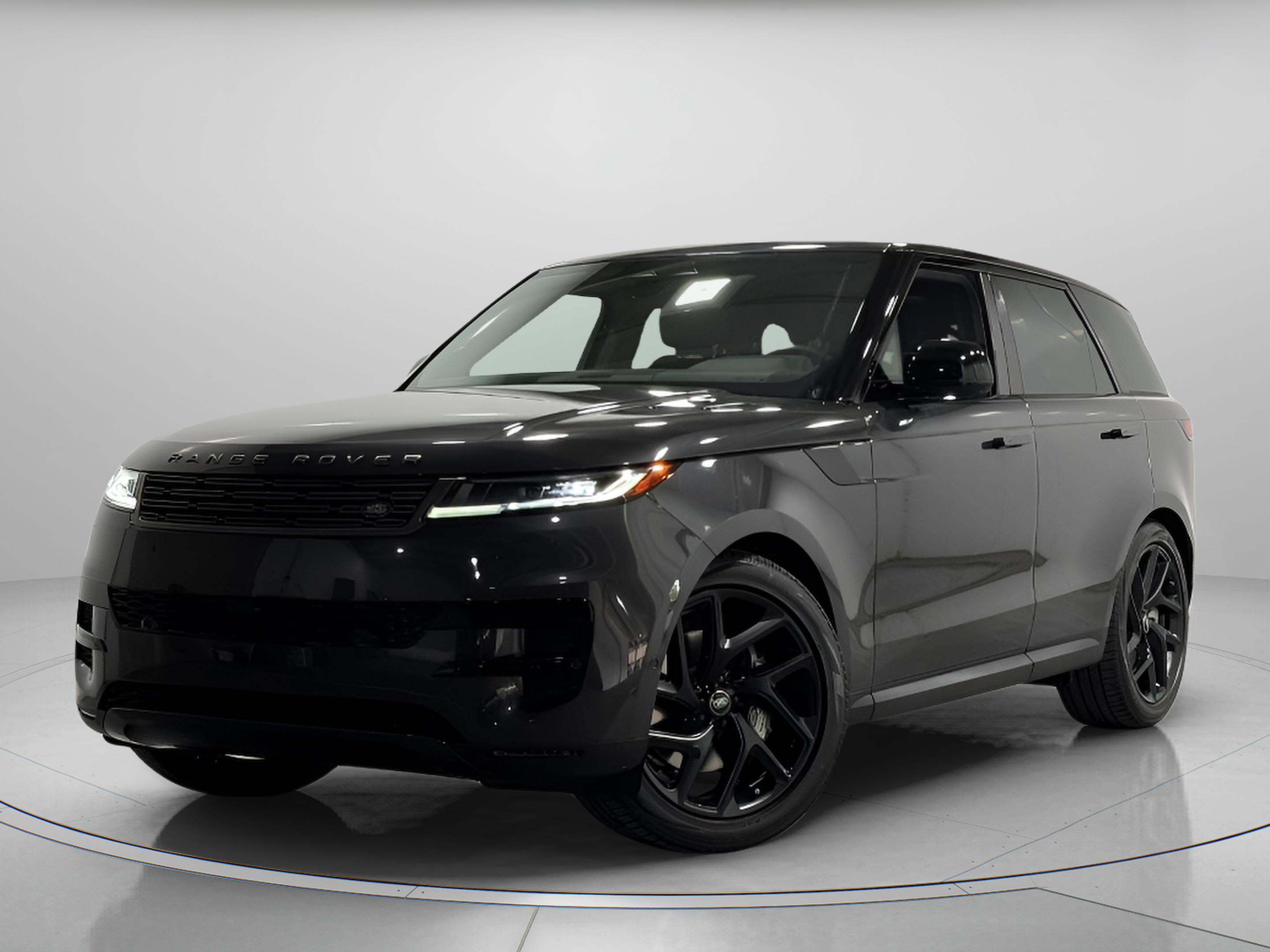 New 2025 Land Rover Range Rover Sport SE
