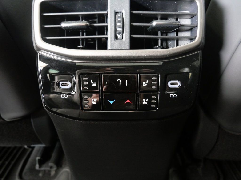 Used 2023 Lexus RX 500h F Sport image 32