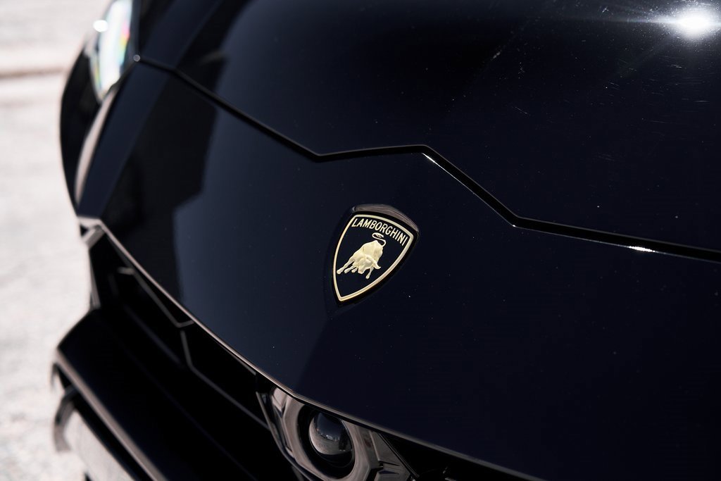 Used 2022 Lamborghini Urus image 6