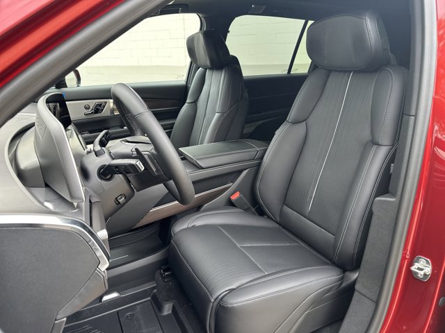 New 2026 Cadillac Vistiq Sport w/ LPO, Floor Liner Package image 13