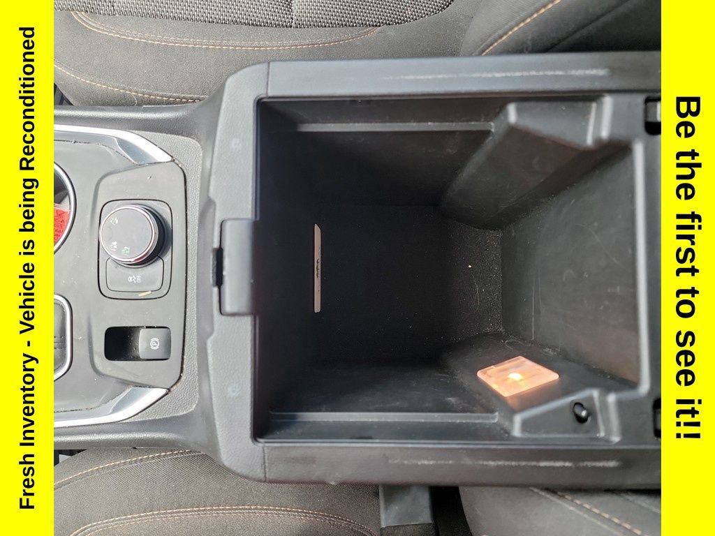 Used 2019 Chevrolet Traverse LT image 25