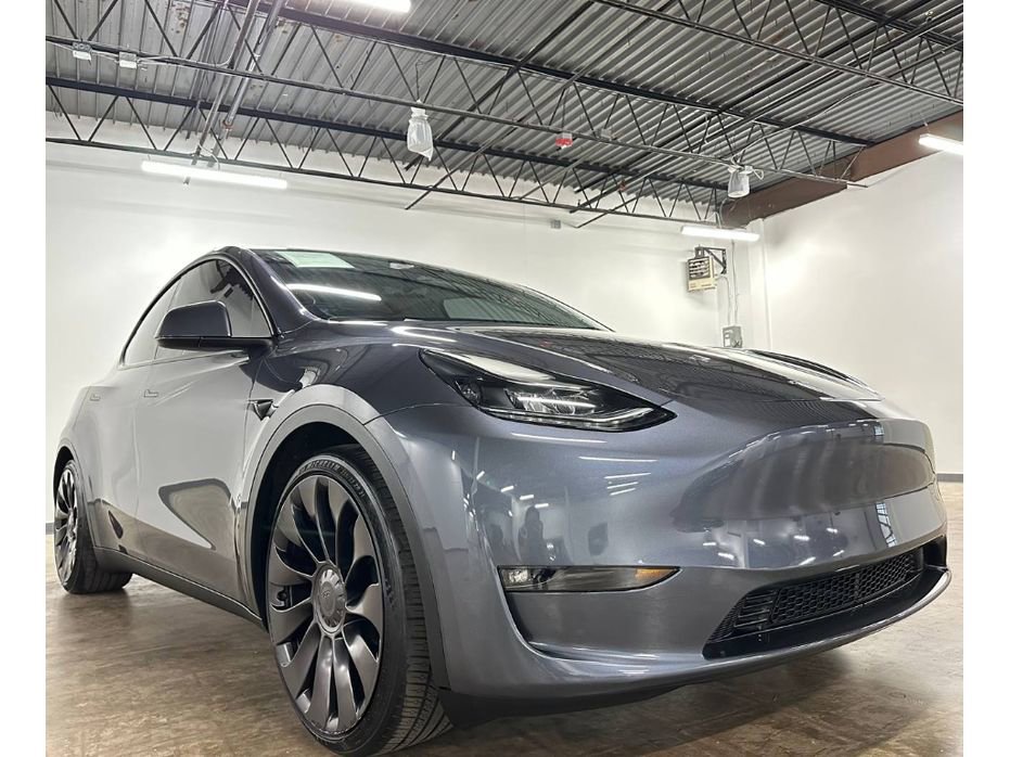 Used 2023 Tesla Model Y Performance AWD/4WD image 6