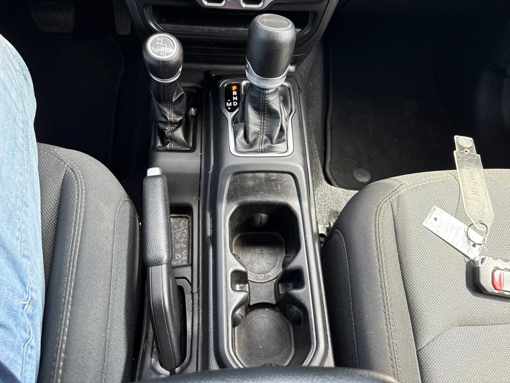 Used 2022 Jeep Gladiator Sport AWD/4WD image 23
