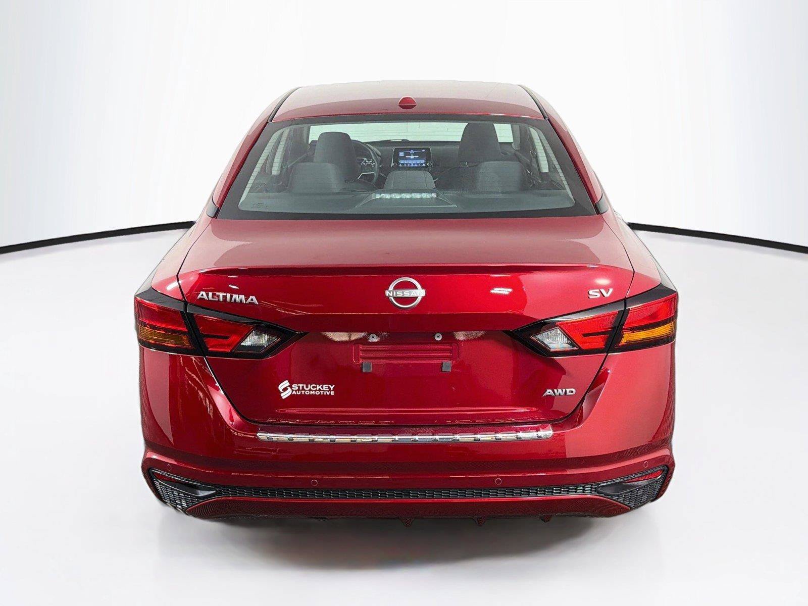 Used 2023 Nissan Altima 2.5 SV AWD/4WD image 10