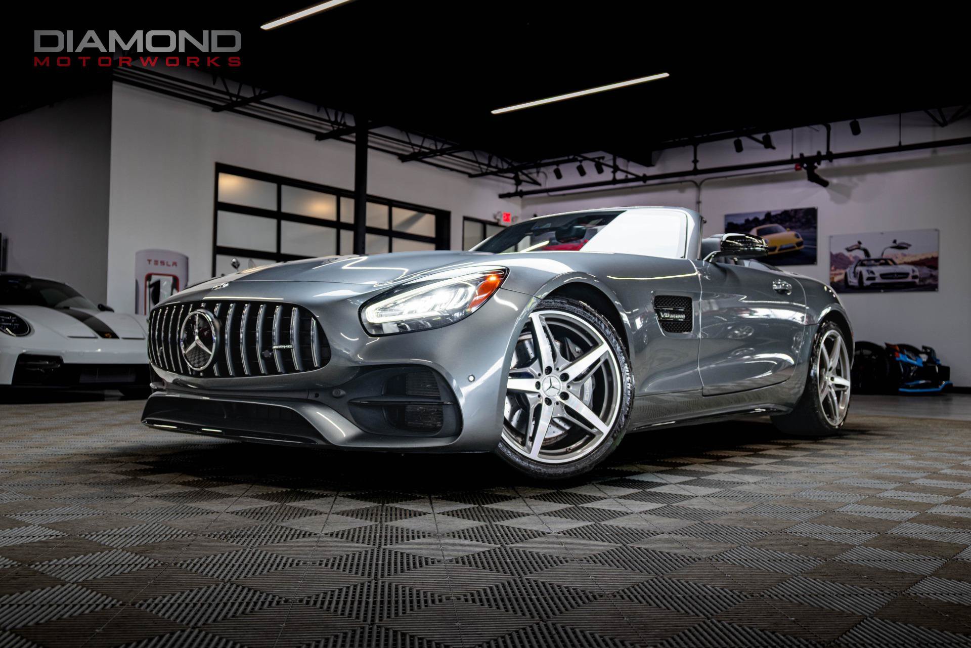 Used 2020 Mercedes-Benz AMG GT Roadster image 1
