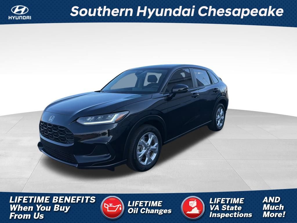 Used 2023 Honda HR-V LX image 1