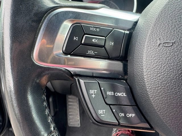 Used 2022 Ford Mustang Premium RWD image 13