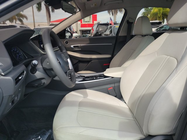 Certified 2023 Hyundai Sonata SEL FWD image 13
