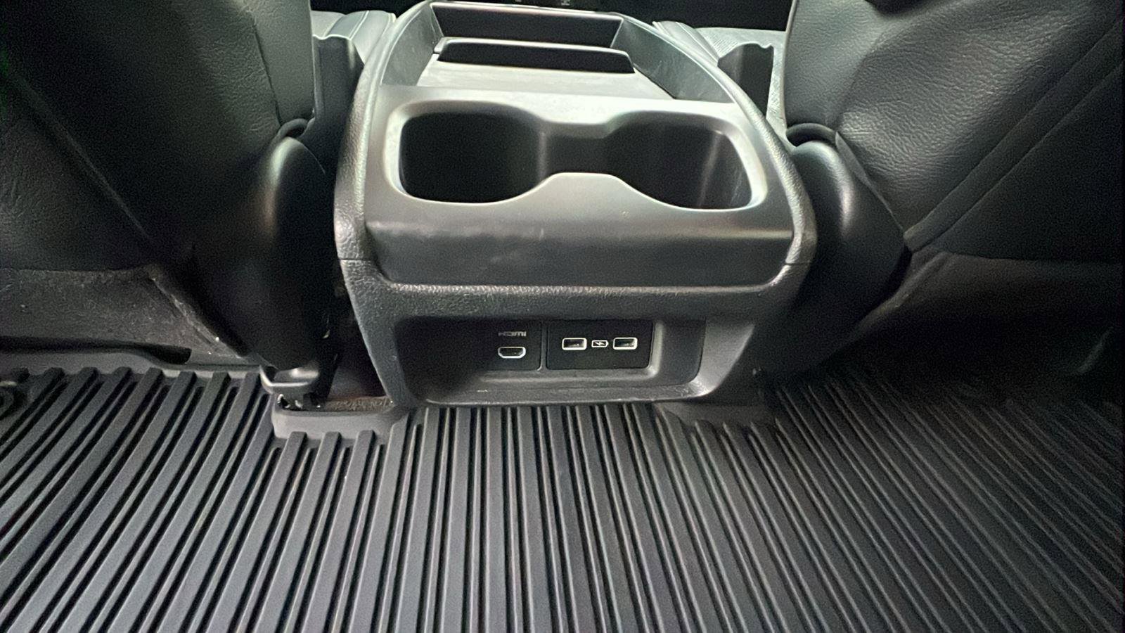 Used 2022 Honda Odyssey Elite image 20