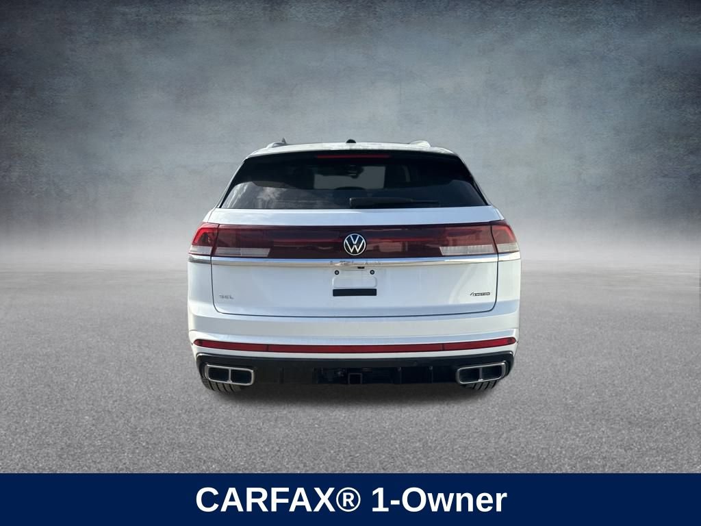 Used 2025 Volkswagen Atlas Cross Sport SEL Premium R-Line image 4
