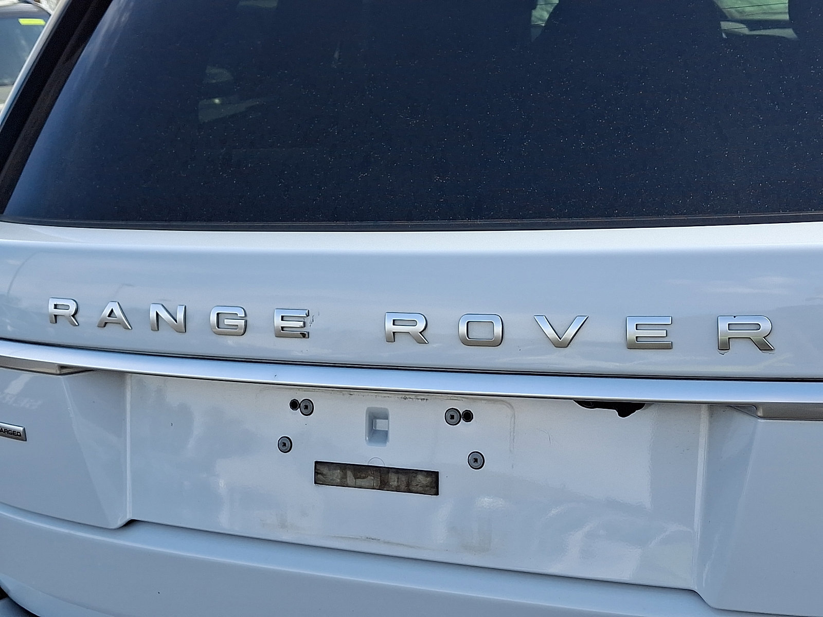 Used 2018 Land Rover Range Rover Long Wheelbase Supercharged image 30