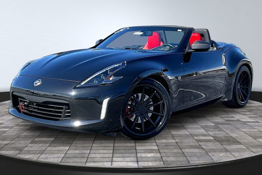 Used 2014 Nissan 370Z Touring image 1