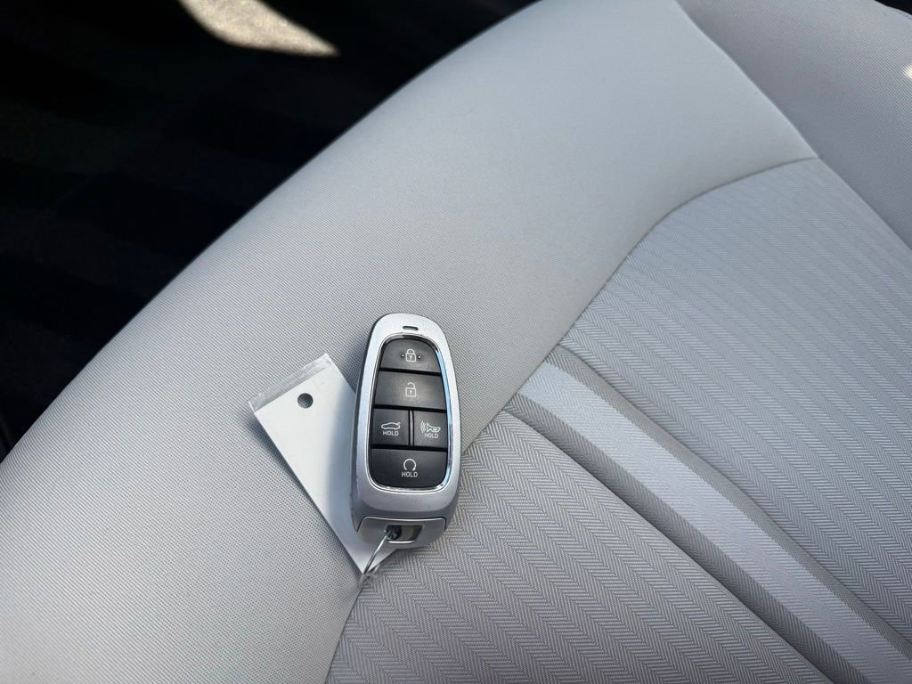 Used 2023 Hyundai Sonata SEL w/ Cargo Package image 38