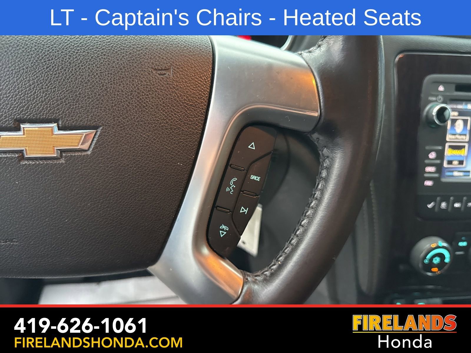 Used 2017 Chevrolet Traverse LT w/ Style and Technology Package image 16