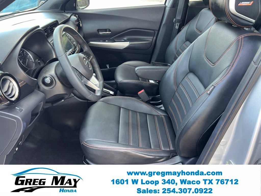 Used 2019 Nissan Kicks SR w/ SR Premium Package FWD image 23