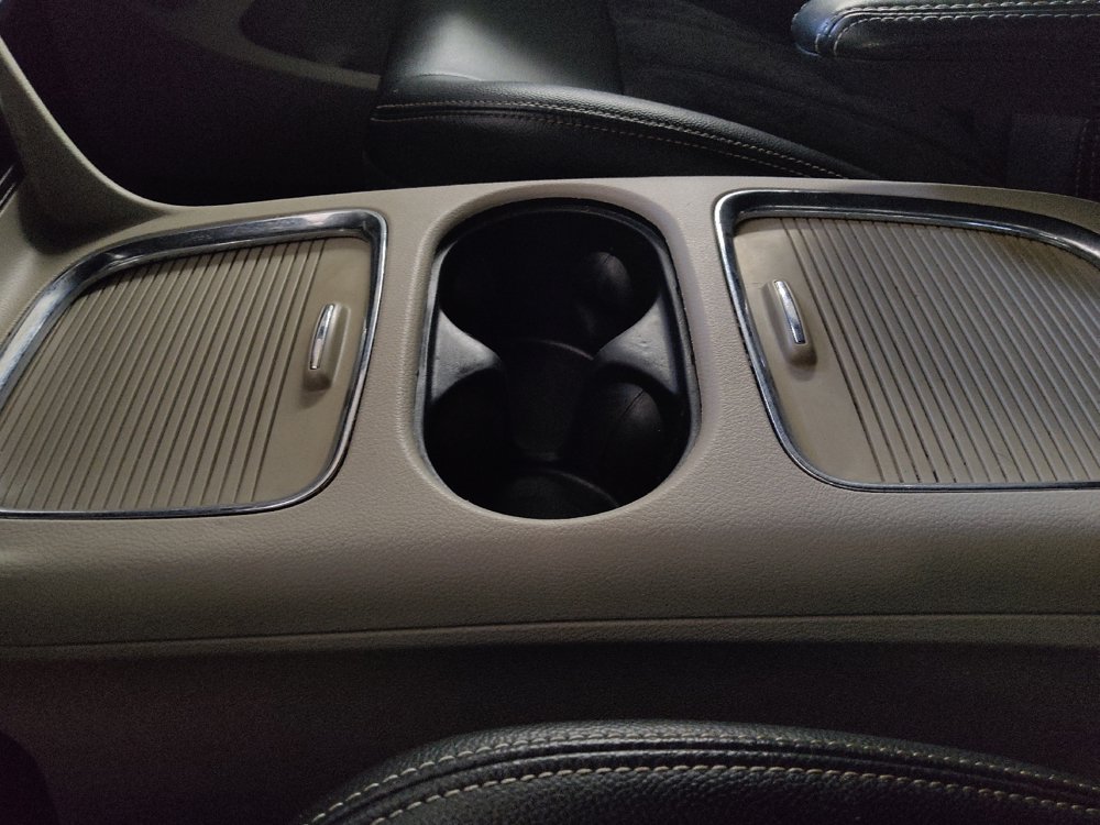 Used 2019 Dodge Grand Caravan SXT FWD image 26