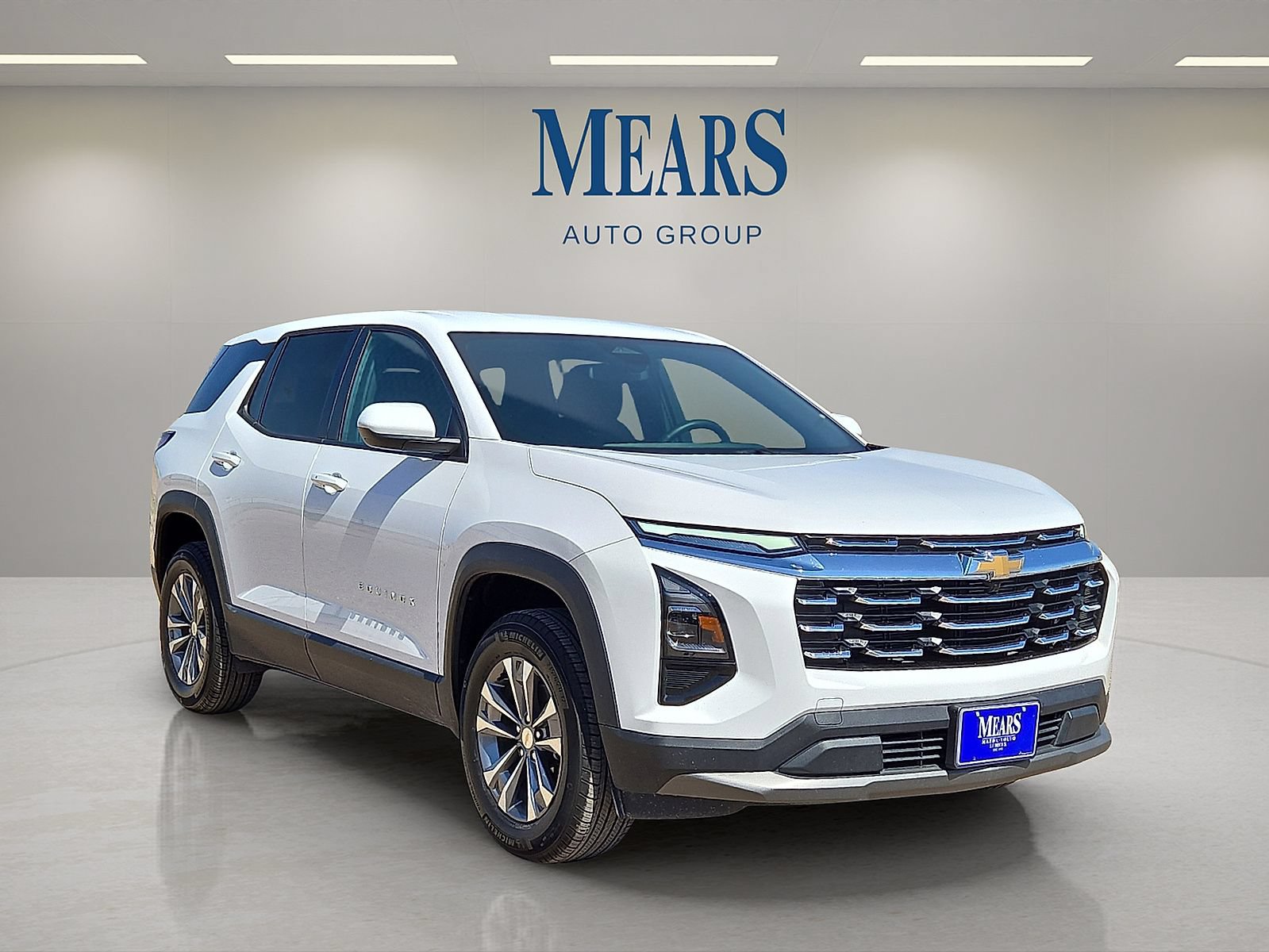 Used 2025 Chevrolet Equinox LT AWD/4WD image 7