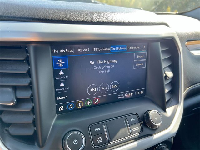 Used 2021 GMC Acadia SLE image 13