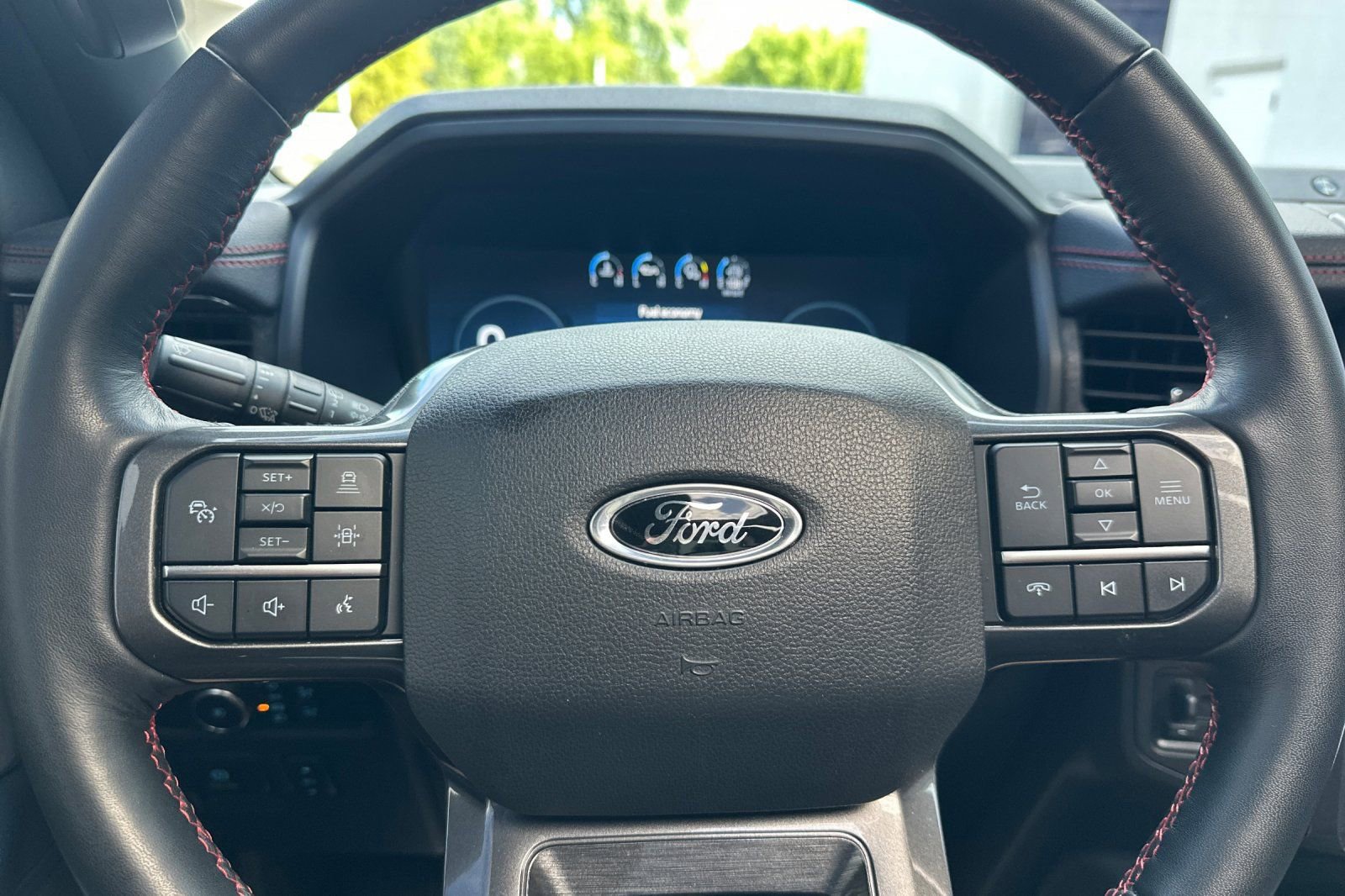 Used 2024 Ford Expedition Limited image 36