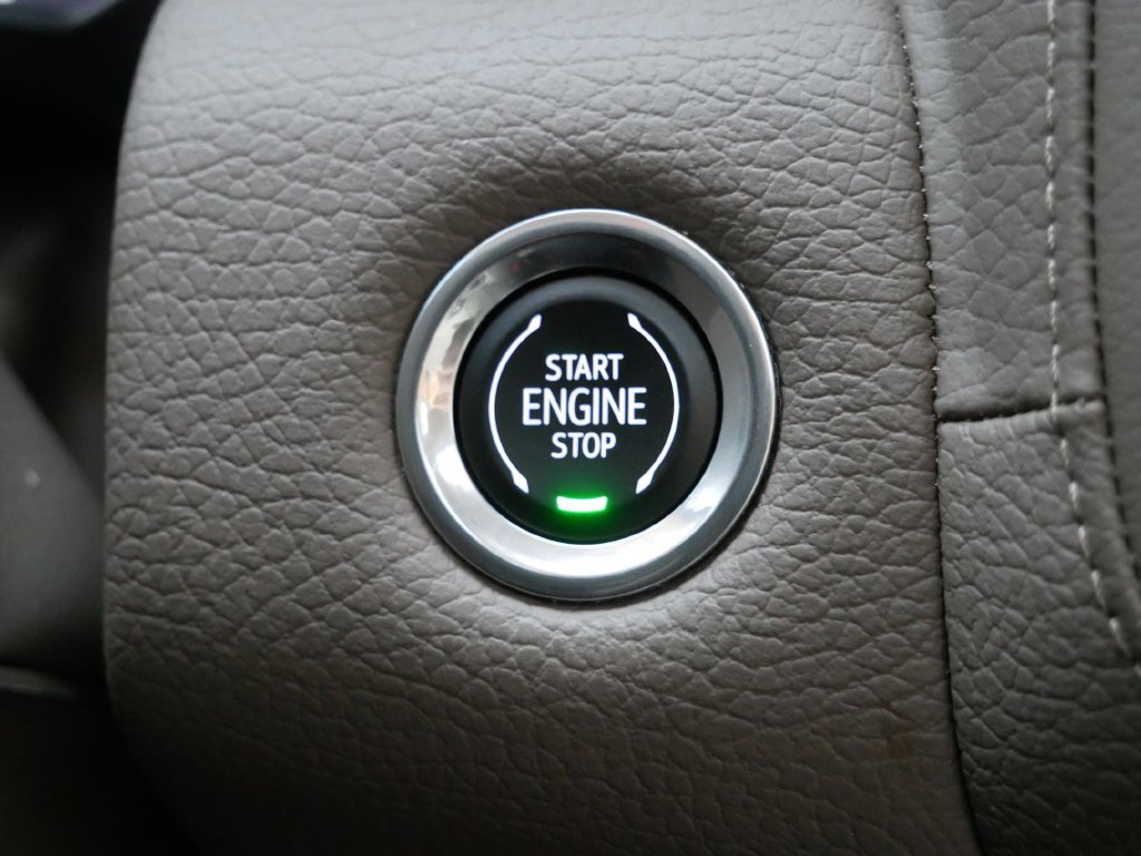 Used 2023 GMC Yukon Denali AWD/4WD image 26