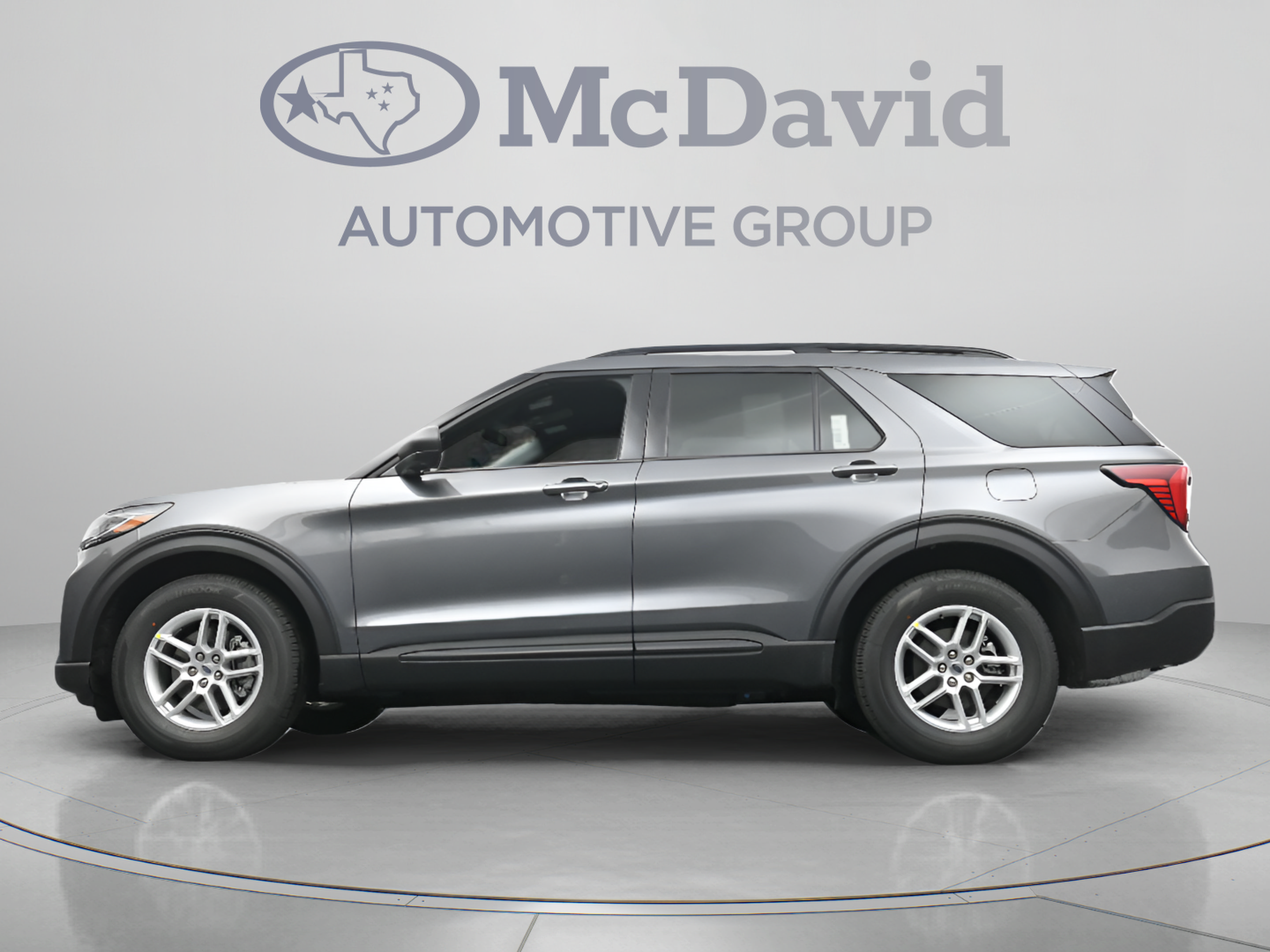New 2027 Ford Explorer Active RWD image 13