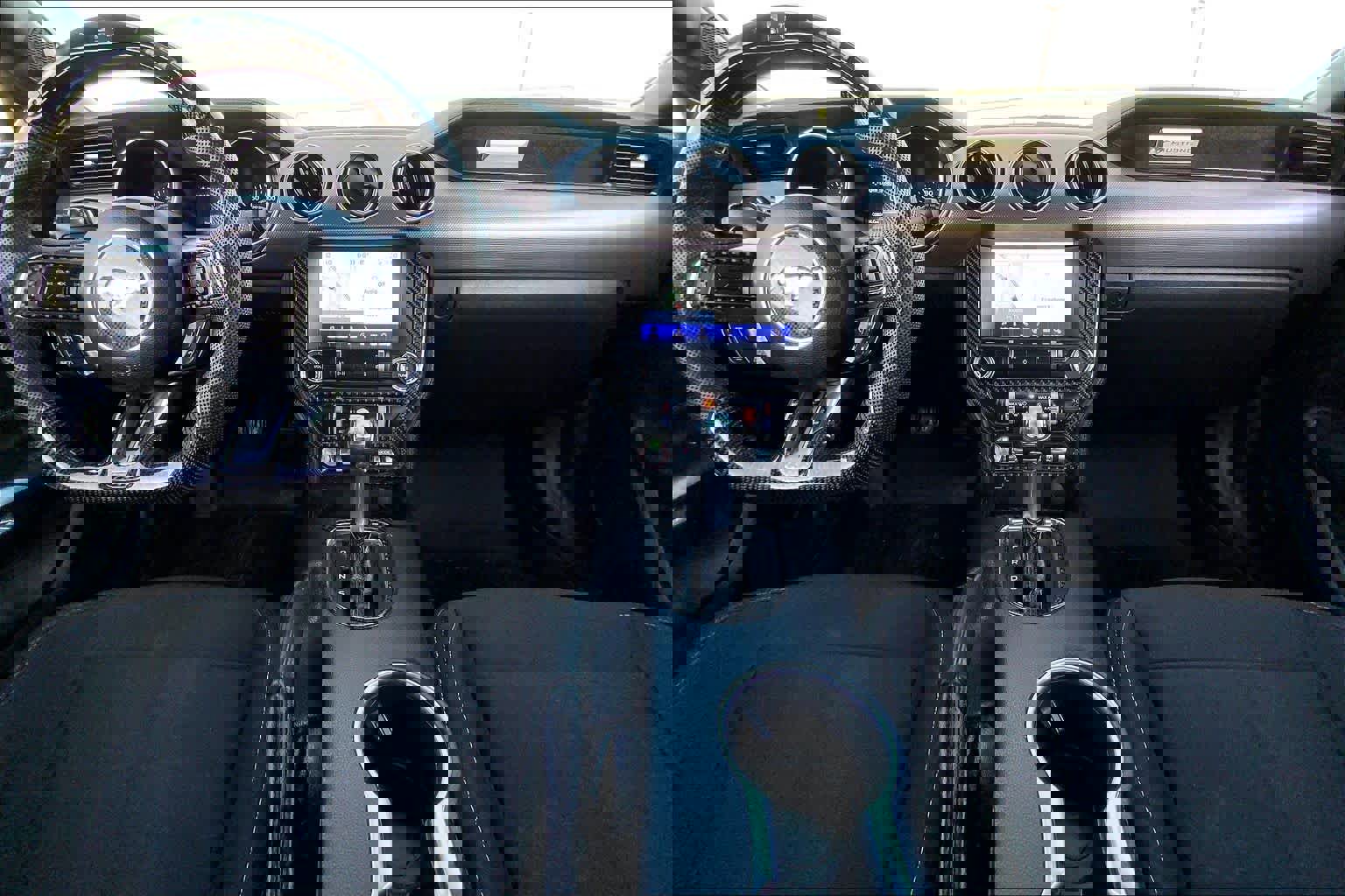 Used 2021 Ford Mustang GT w/ Equipment Group 301A image 15