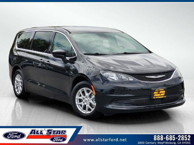 Used 2021 Chrysler Voyager LX