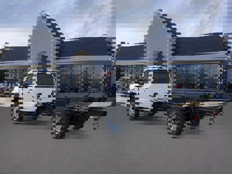 New 2026 Ford F550 4x4 Regular Cab Super Duty image 4