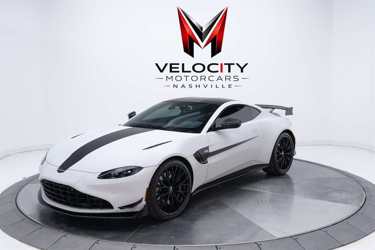 Used 2023 Aston Martin V8 Vantage Coupe RWD image 10