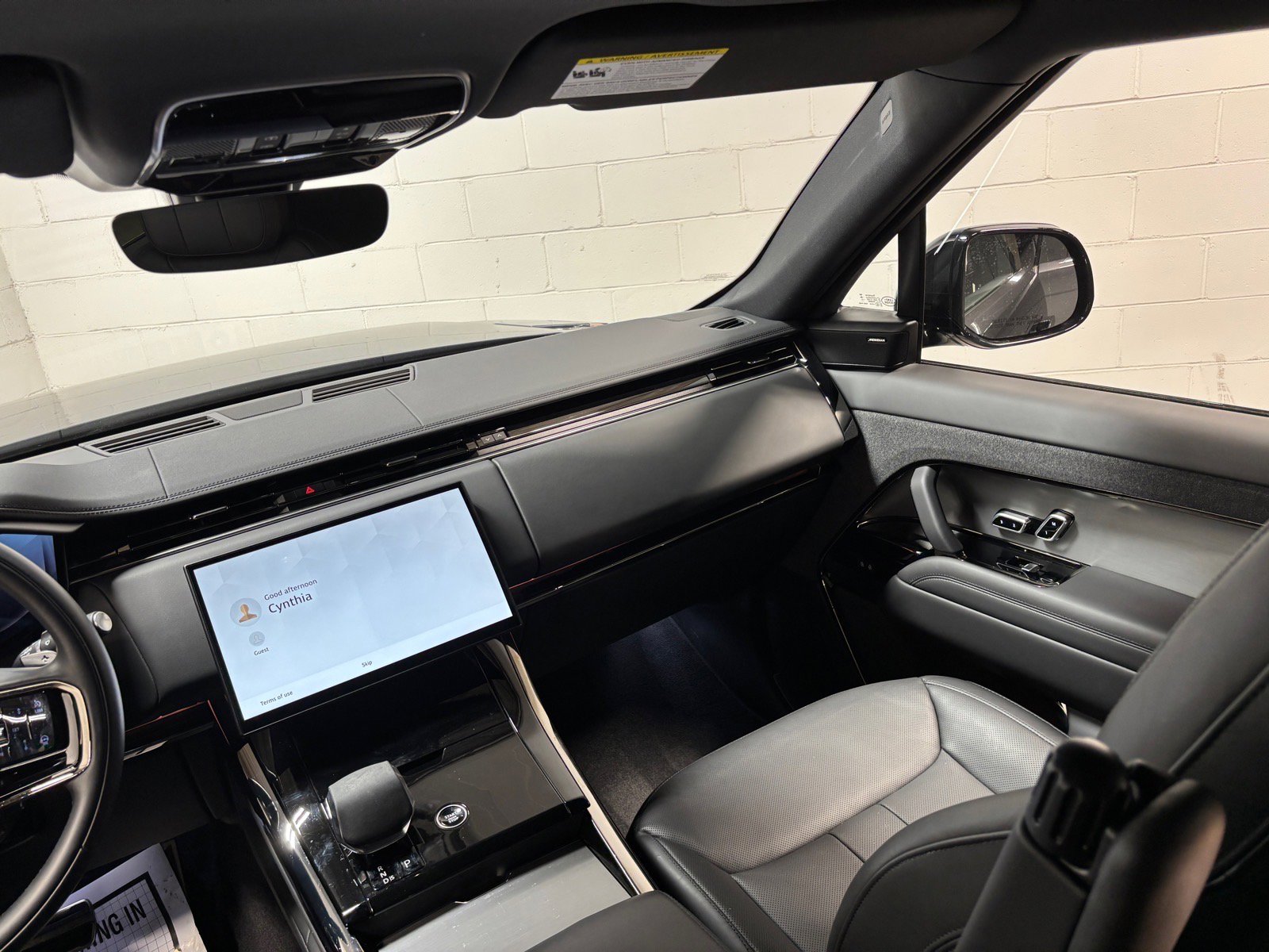 Used 2024 Land Rover Range Rover Sport Dynamic SE AWD/4WD image 35