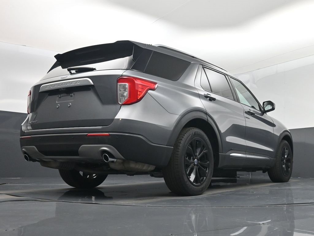 Used 2022 Ford Explorer Limited w/ Equipment Group 301A image 54