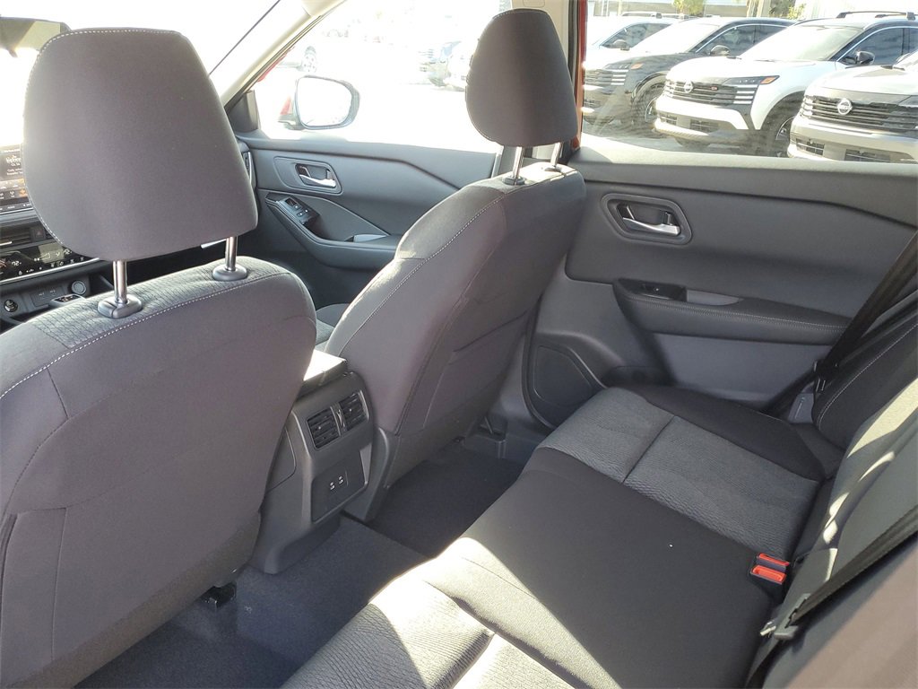 New 2026 Nissan Rogue SV image 7