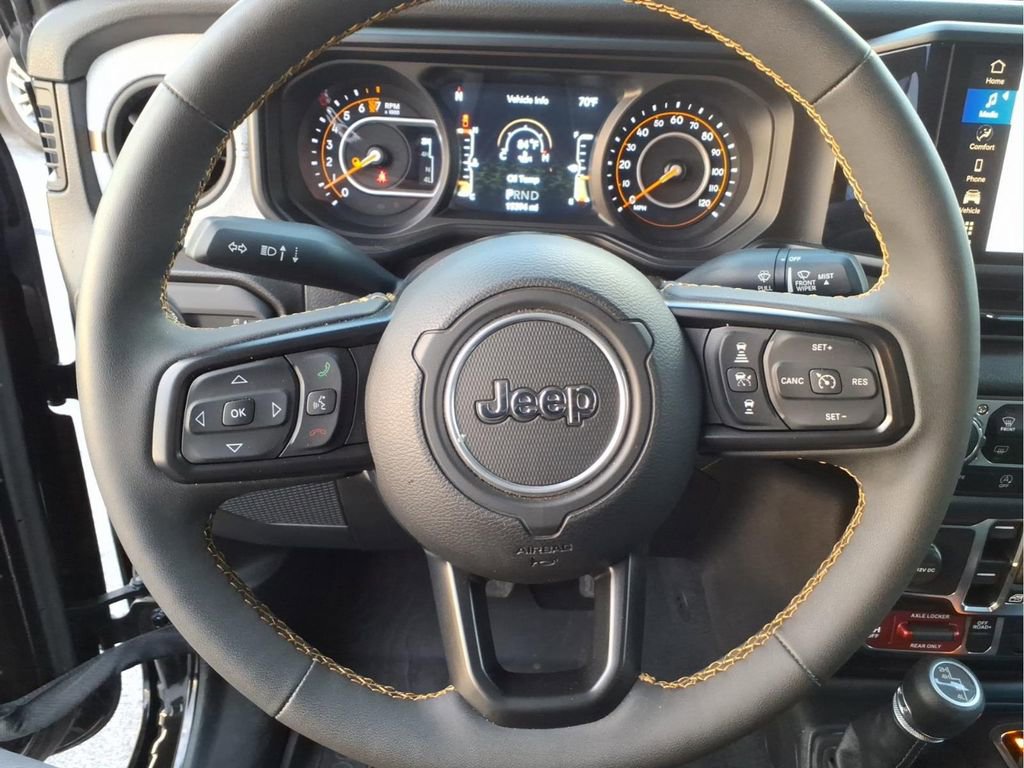 Used 2024 Jeep Gladiator Sport image 20