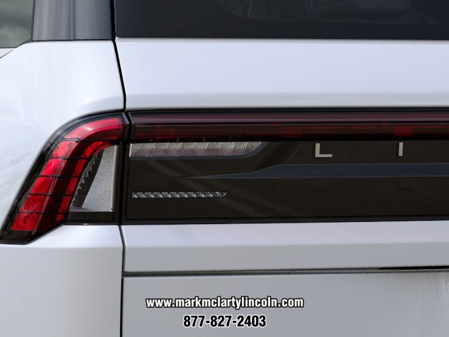 New 2027 Lincoln Navigator Black Label AWD/4WD image 23
