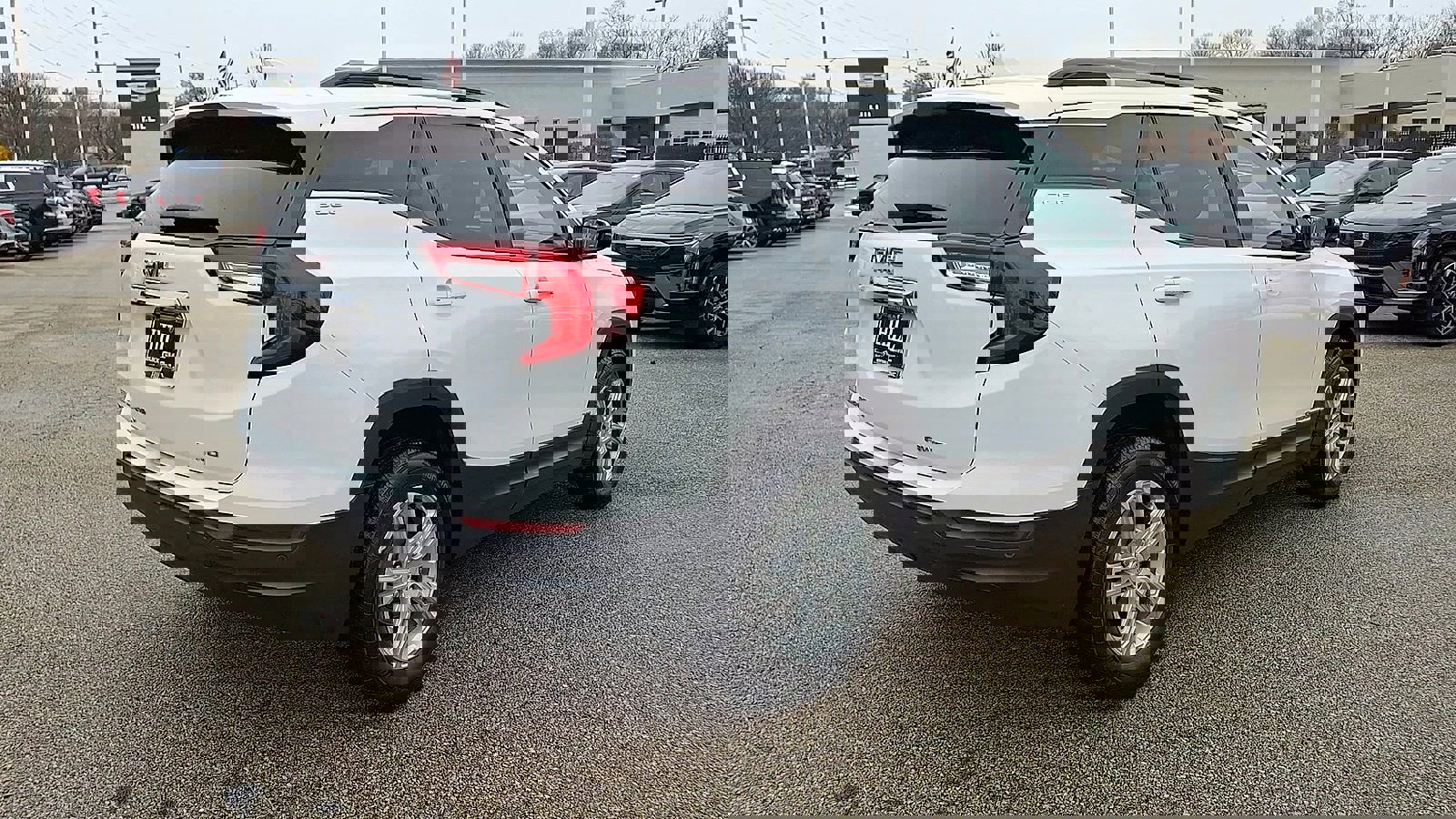 Certified 2023 GMC Terrain SLE w/ Driver Convenience Package image 9